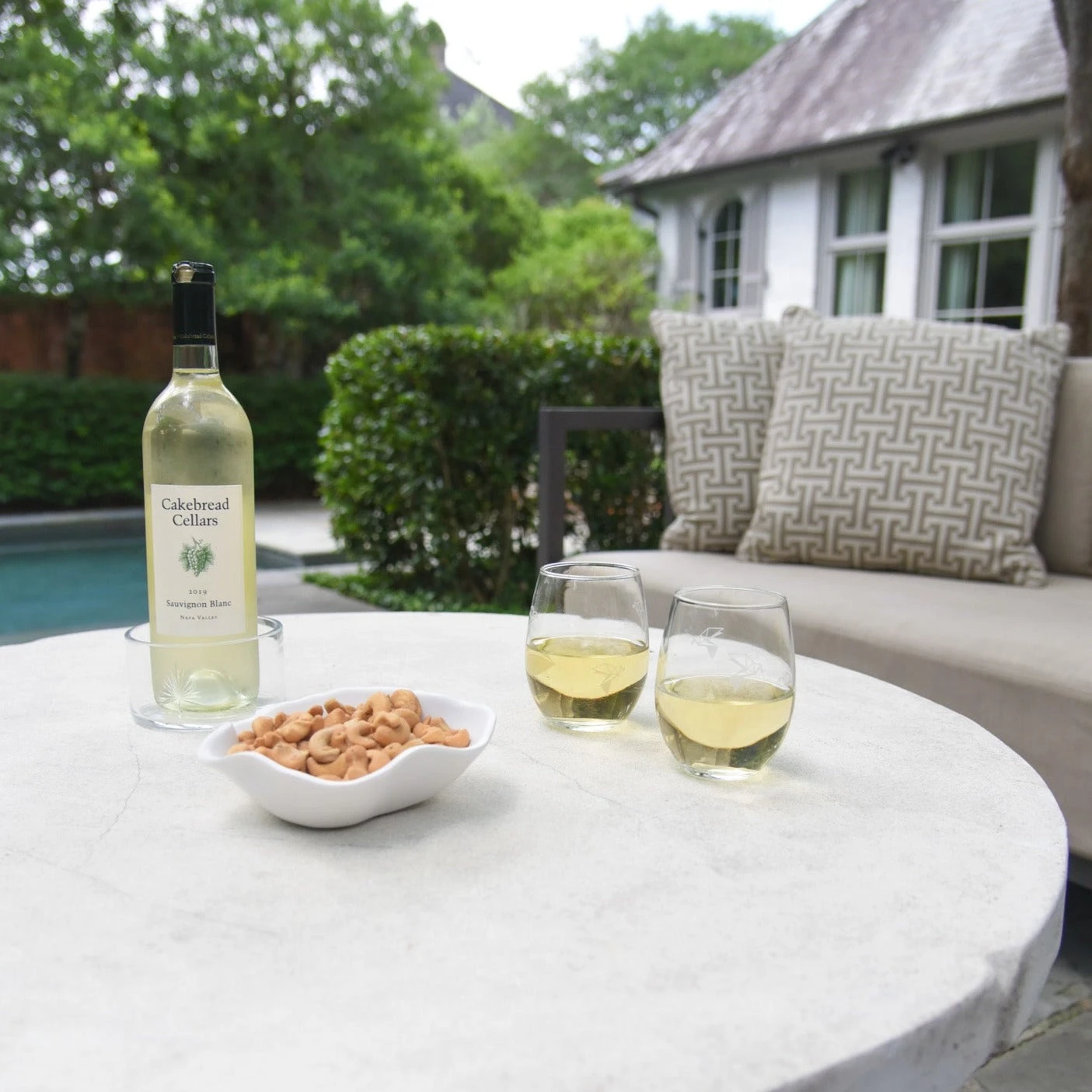 Nube Melamine Serving Bowls 8 Nube Melamine Serving Bowls - Image 8