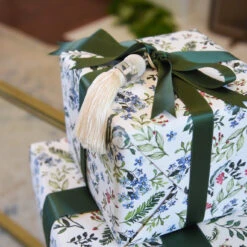 Acrylic Decorative Tassel 19 Acrylic Decorative Tassel -THE HOLIDAY SHOP holiday22 001