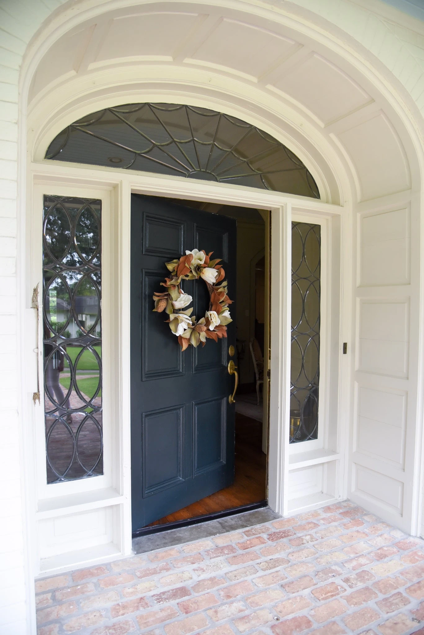 Monogrammed Team Spirit Wreath Sash 5 Monogrammed Team Spirit Wreath Sash - Image 5