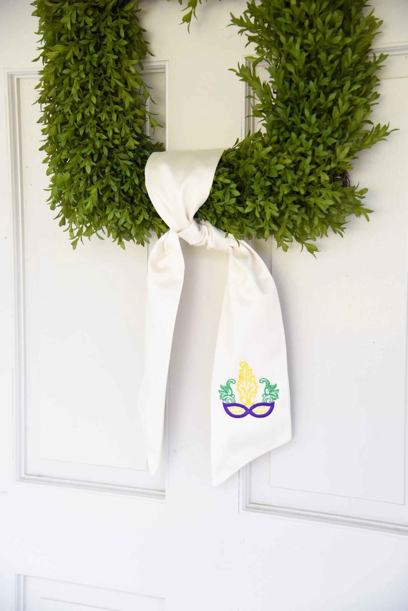 Mardi Gras Wreath Sash 1 Mardi Gras Wreath Sash