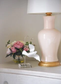 Acrylic Dove -THE HOLIDAY SHOP reese 26